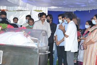JR NTR Pays Last Respcets to Sirivennela Sitaramasastri